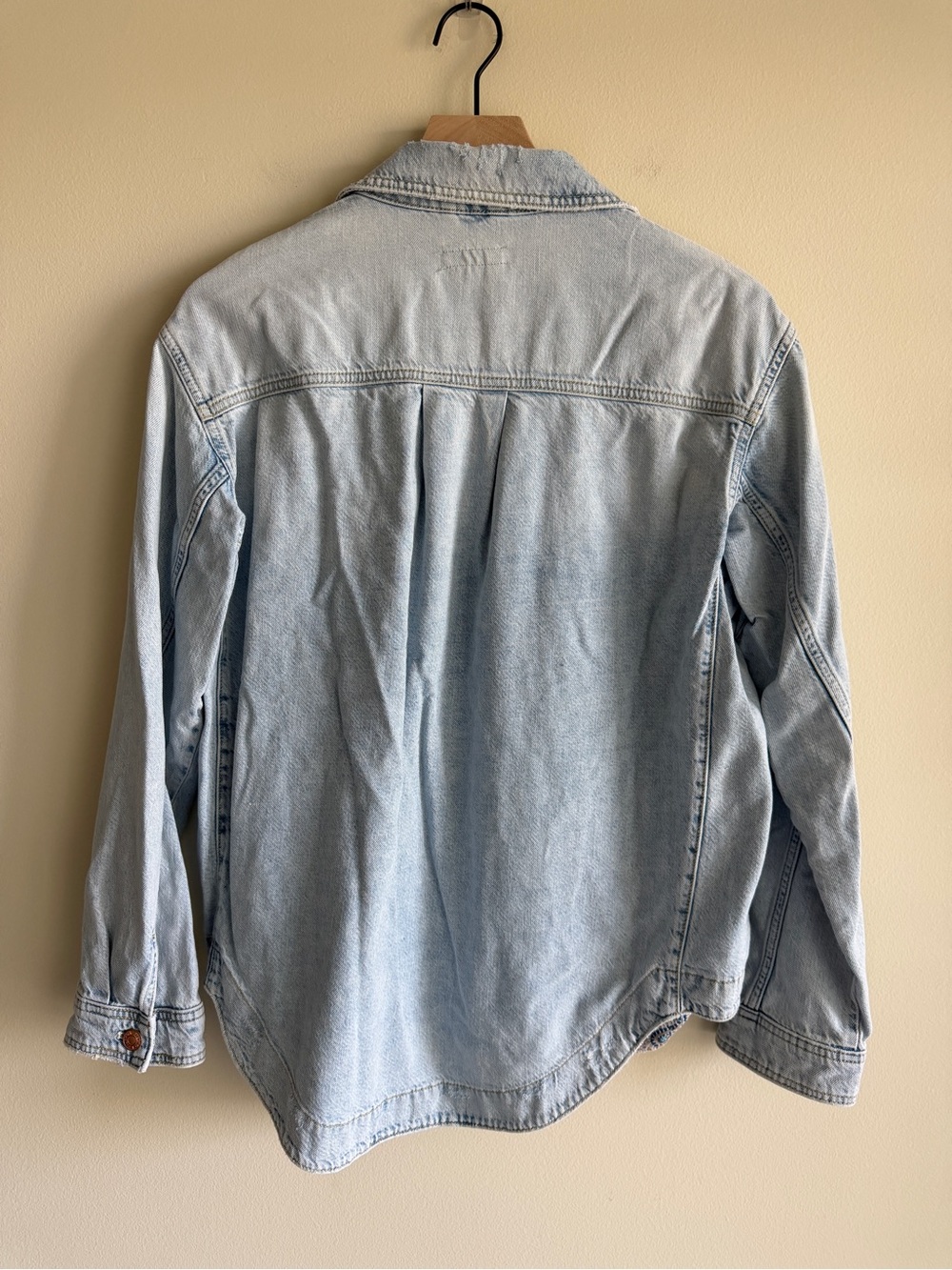 Anthropologie Pilcro Drapey Denim Shirt Jacket Small Light Wash Oversized - Picture 6 of 16